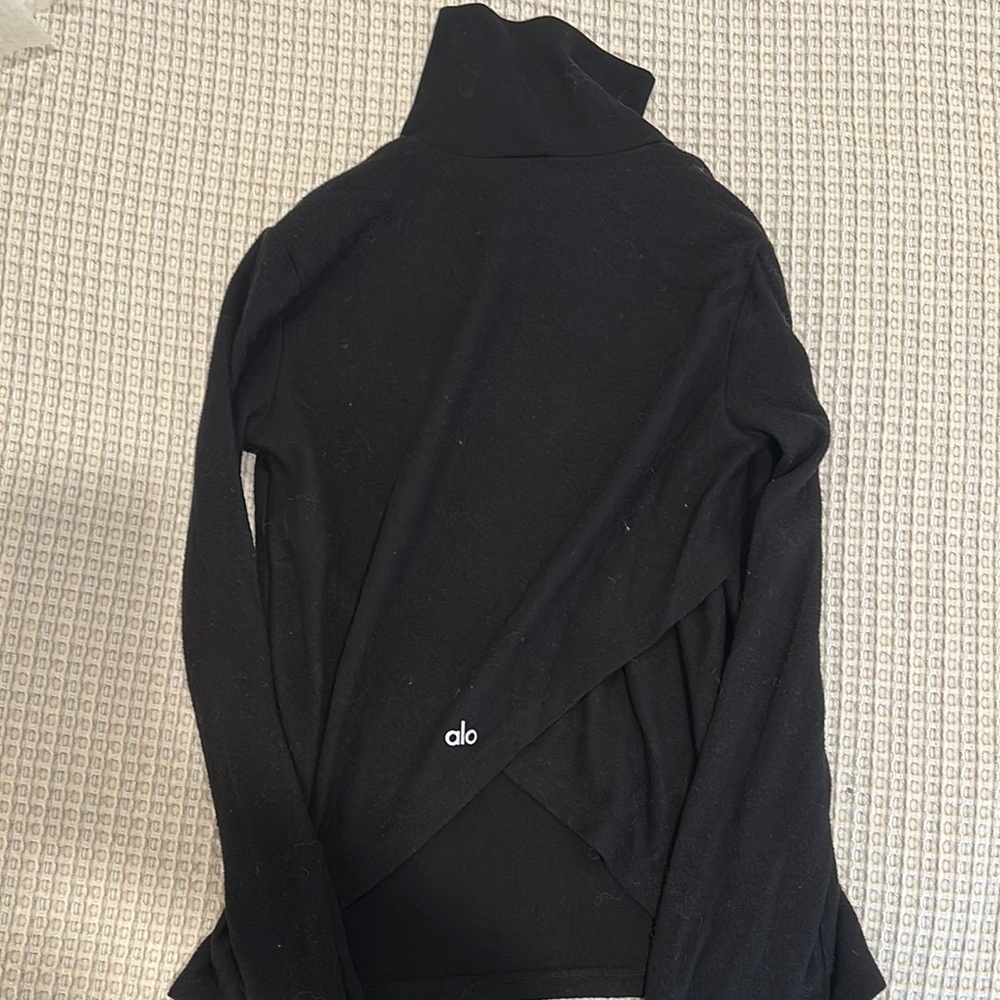Alo Black Long Sleeve Top